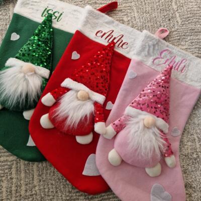 Jõulusokk nimega (päkapikk)