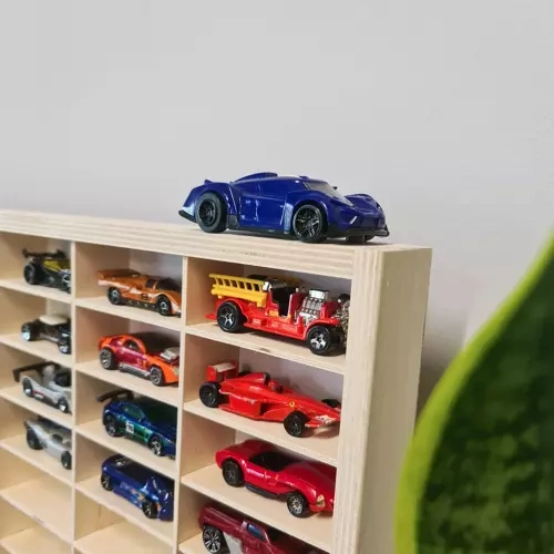 Puidust riiul mänguautodele KRUZZEL 20233 - Pilt 5